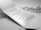 bijelo srebrna preklopna pozivnica za vjenčanje s tiskom