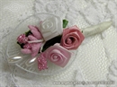 Kitica za rever za goste vjenčanja - Pink Petal Roses