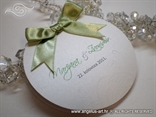 okrugla zelena pozivnica za vjenčanje s tiskom i mašnom