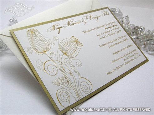 zlatno bijela pozivnica za vjenčanje s cvjetovima